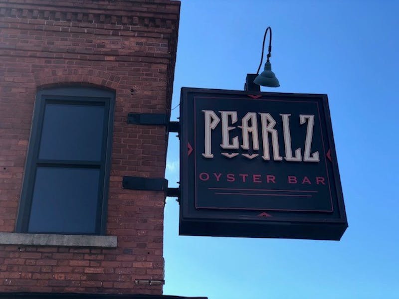 COLUMBIA, SC Hours + Location Pearlz Oyster Bar